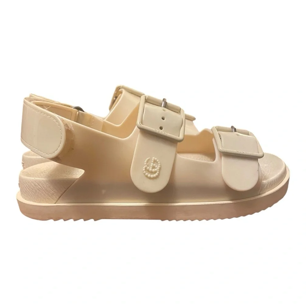 Gucci Women's Isla Double G Logo Rubber Sandals Dusty White Size 38 US 8